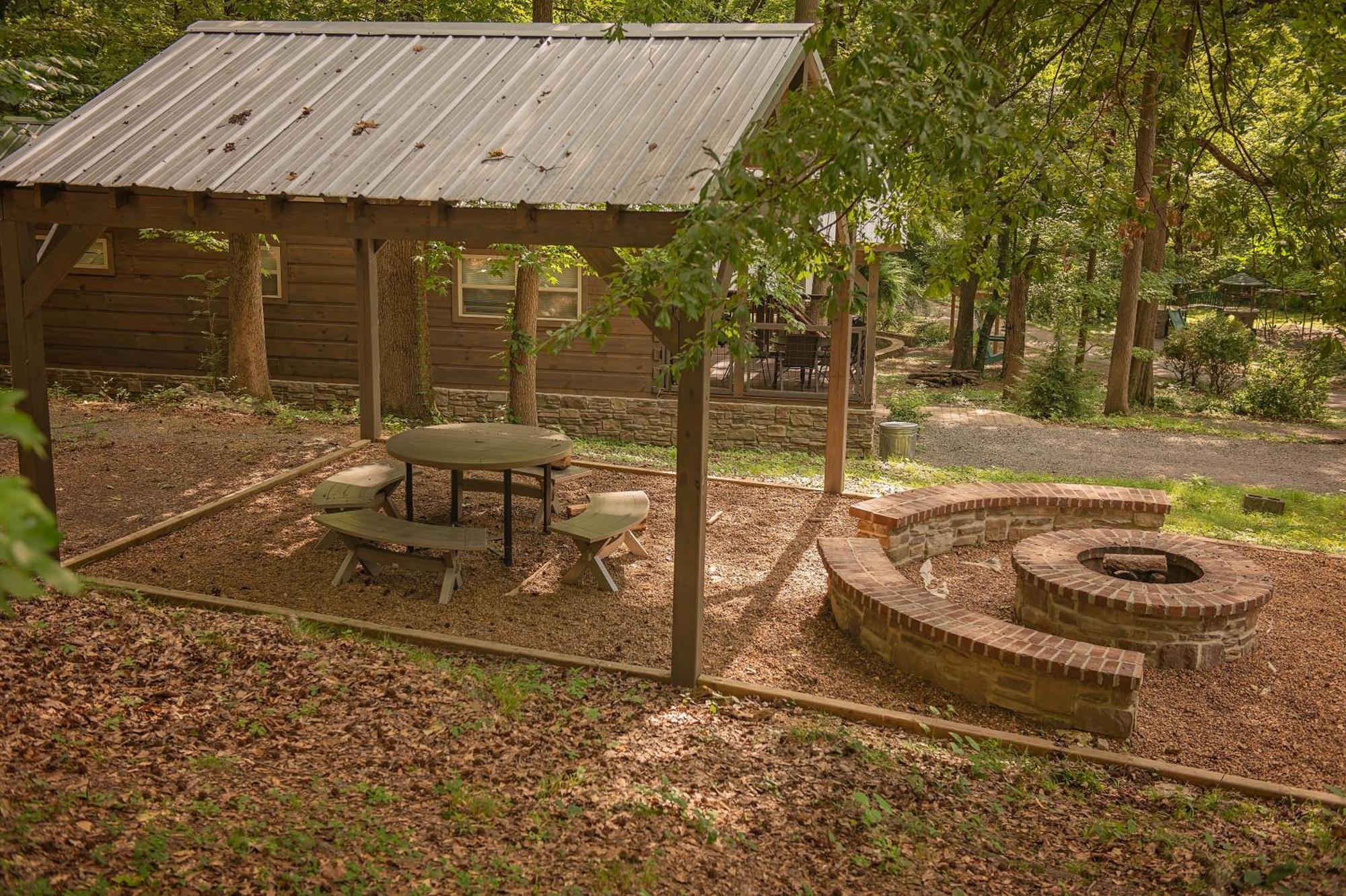 Martha Cabin Tiny Cabin By Downtown Chattanooga Bagian luar foto